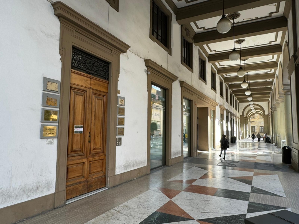 Portici di Via Roma ad Arezzo, ingresso di Casa i Portici